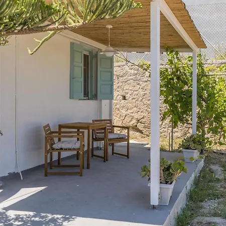 Lina And Babis' Cycladic Home - Adamas