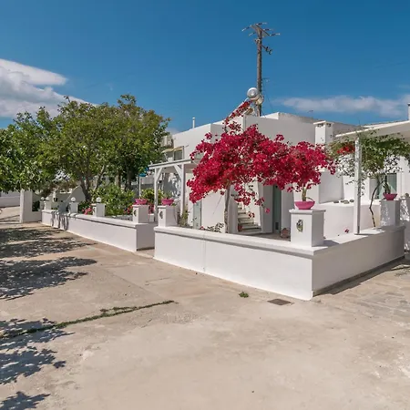Lina And Babis' * Adamantas (Milos)