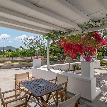 Lina And Babis' * Adamantas (Milos)