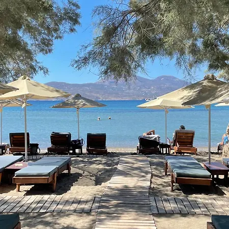 Lina And Babis' Cycladic Home - Adamas
